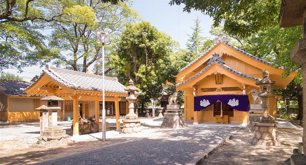 愛宕神社拝殿写真